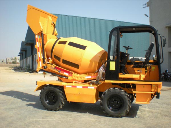 self loading cement mixer