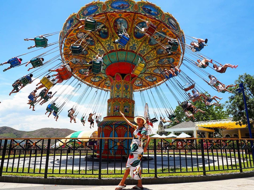 Buying The Right Amusement Park Swing Ride